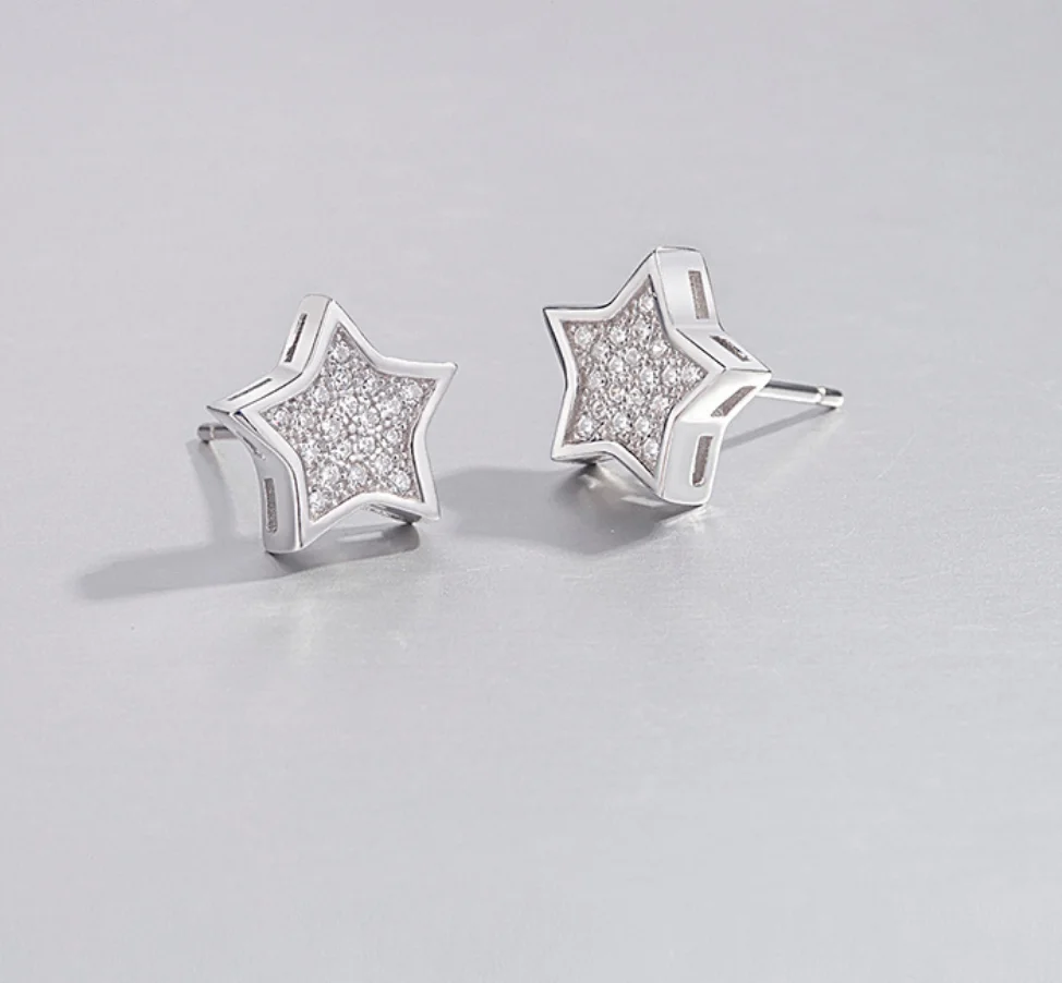 

Fresh version of s925 sterling silver five-pointed star earrings female simple wild star creative ear jewelry