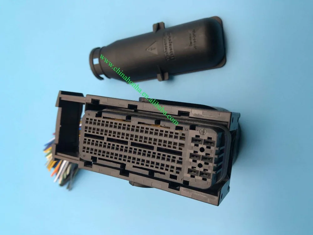 Hf768b2d23de445d6b2959efe6db1f39b3