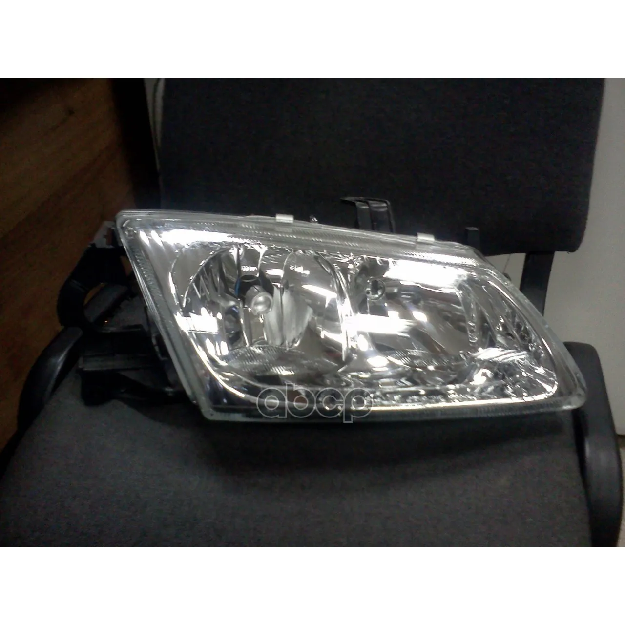 Фара R Nissan Almera N16 00-06 Depo 2151188rldem Depo арт. 2151188RLDEM