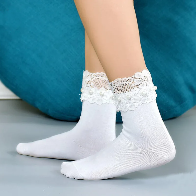 Корейская версия сезон весна-лето Модные женские Носки, украшенное окантовкой из кружева ногтей жемчуг хлопок сплошной цвет женские носки для принцессы