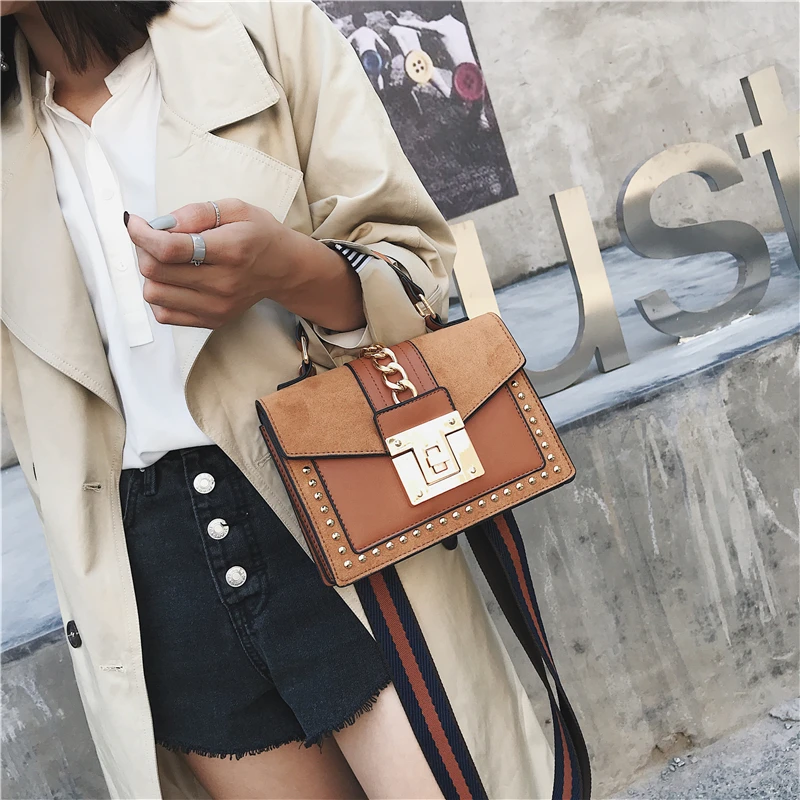 

Jin Mantang Handbag Lady Bag Designer Rivet Messenger Bag 2020 Fashion New Small Messenger Shoulder Bag Lady Wild Travel Handbag