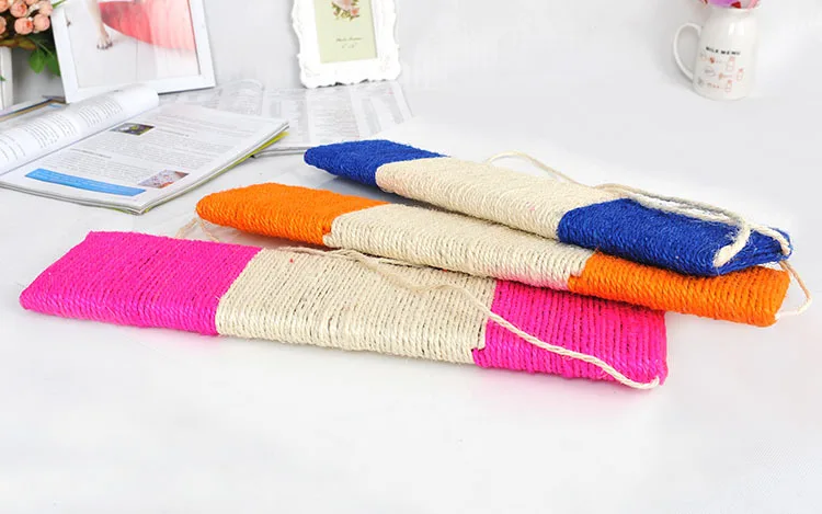 2744177753_973676538