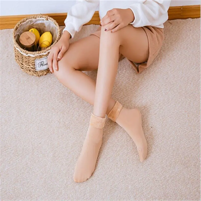 1 Pair Winter Warmer Women Thicken Thermal Wool Cashmere Snow Socks Seamless Velvet Boots Floor Sleeping Women's Socks