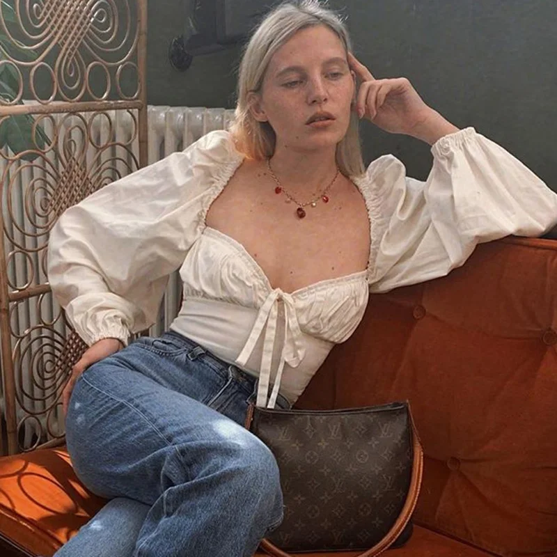 

Vintage Tops Women Sexy Low Cut Square Neck Tops French Style Lace Up T Shirts Ladies Streetwear Outfits Tops Women Blusas Mujer