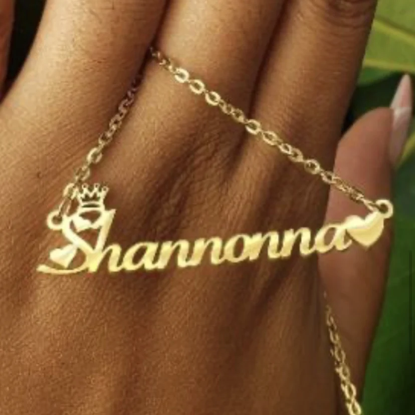 Customized Name Pendant Necklace With Heart Gold Plated Stainless Steel