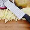 Cortador de patatas fritas de acero inoxidable, hoja dentada, rebanar vegetales, rebanador de frutas, cuchillo ondulado, accesorios de cocina ► Foto 3/4