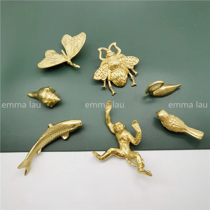 Solid Brass Furniture Handle Door Knobs Animal Monkey Fish Shape Single Hole Handles for Cabinet Kitchen Cupboard Drawer Pulls