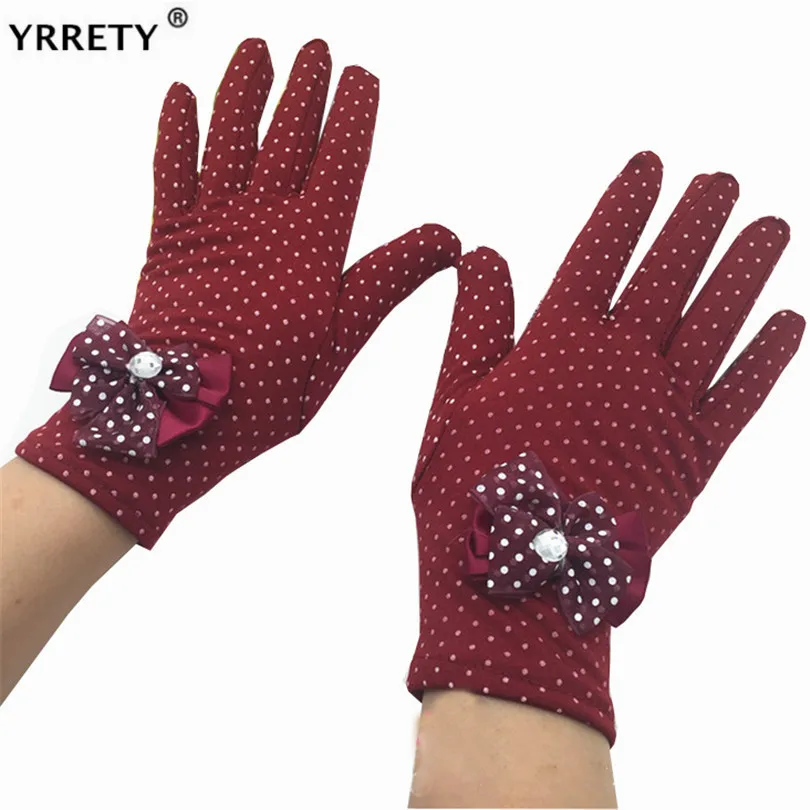 

YRRETY Fashion Elegant Womens Lace Cotton Gloves Winter Ladies Bowknot Dots Warm Bow Full Finger Warm Wrist Female Mittens Hot