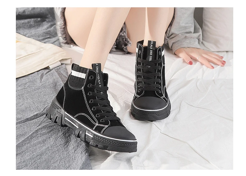 Winter Casual Warm Shoes New Retro Plush High-Top Women's Canvas Sneakers Comfortable Flat Trendy Flock Mixed Colors Shoes Women
