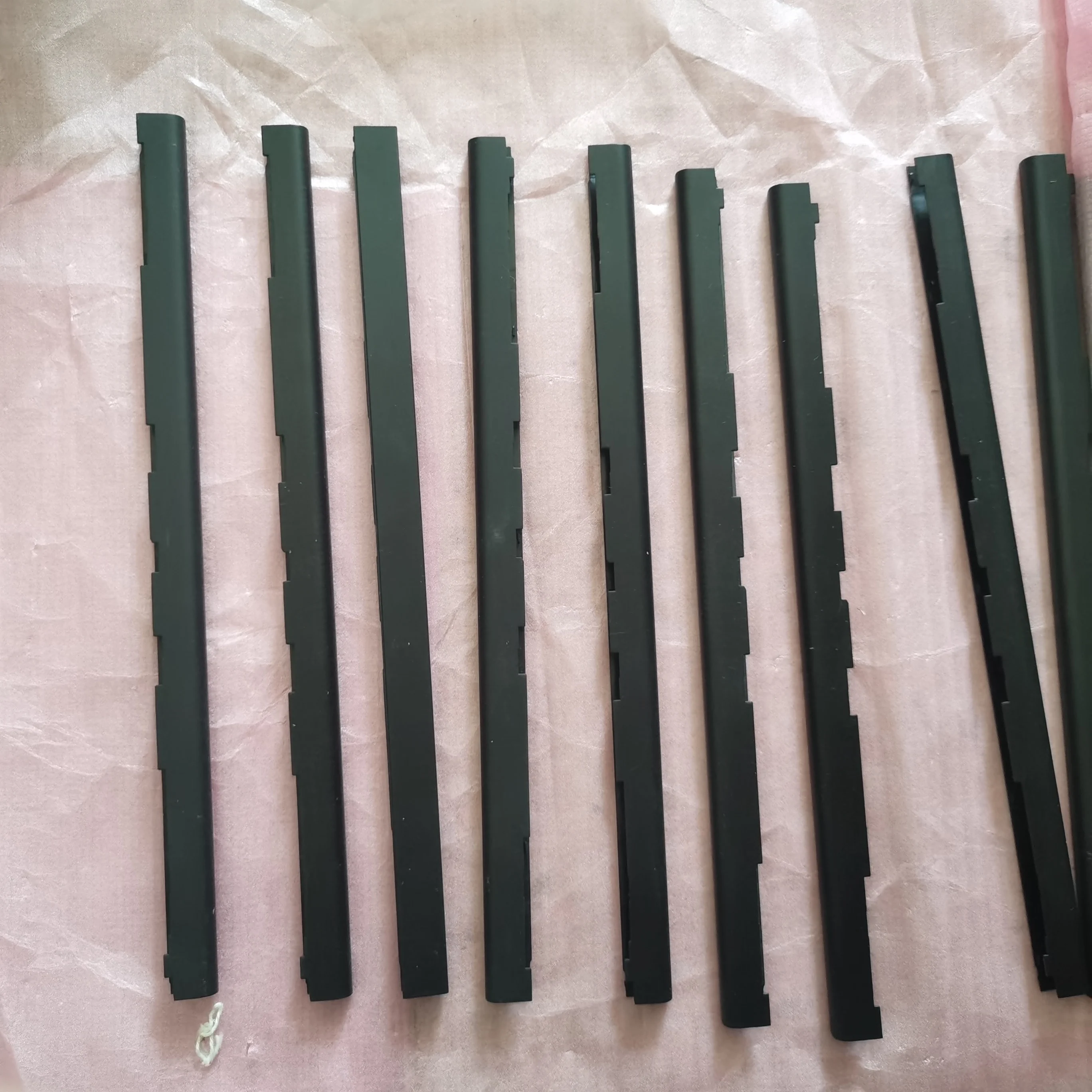 New Laptop Lcd Hinge Cover For Dell Xps15 9570 Precision M5530 0G0Xyv