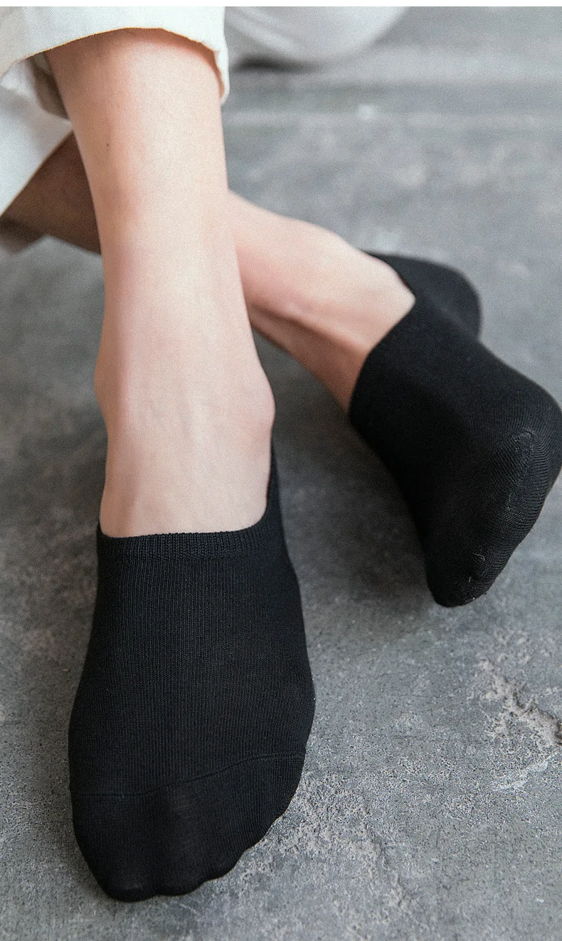 5 Pairs/Multiple Batches of Cotton Invisible Men's Boat Socks Summer and Autumn Non-Slip Silicone Slippers Short Nakedmen'Ssocks 5 Pairs/Multiple Batches of Cotton Invisible Men's Boat Socks Summer and Autumn Non-Slip Silicone Slippers Short Nakedmen'Ssocks