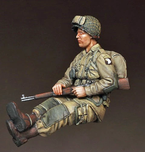 

1/35 US Tank Crew Soldier Style VII Unassembled&Uncolored