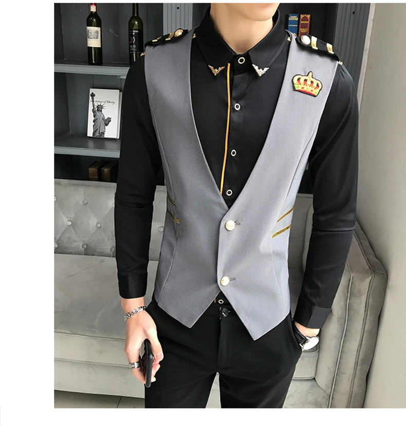 Deep V-neck Solid Color Men's Vest Fashion Brand Mens Small Crown Embroidery Slim Vest Nightclub Hair Stylist Tooling Vest New