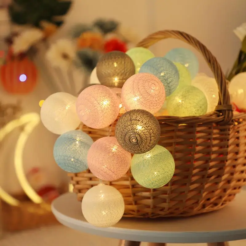 Garland LED Cotton Balls String Lights Outdoor Cotton Ball Light Holiday Wedding Christmas Party Bedroom Fairy Lights Decoration