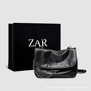 

New Women's Bag Black Bag Large Capacity Tote Bag Rhombic Chain over-the-Shoulder Bag