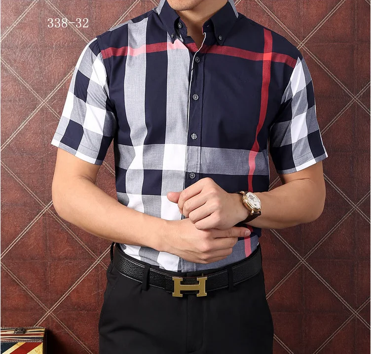 Men's business casual short sleeve shirt in summer