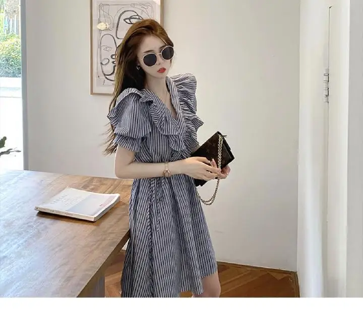 Dresses Womens Striped Fashion V-neck Simple Patchwork Sweet Blue Ulzzang Street Style Leisure All-match Summer A-line Students formal dresses