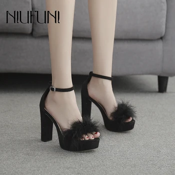 

NIUFUNI 2020 New Peep Toe Black Women's Sandals Plus Size 35-42 Platform Buckle High Heels Fur Shoes For Women Sandales femme