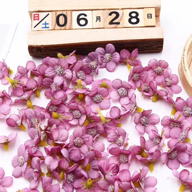 50&100pcs Mini Silk Multicolor Daisy Artificial Flower Heads For Wedding Wreath Scrapbooking DIY Gifts Candy Box Home Decoration Purple