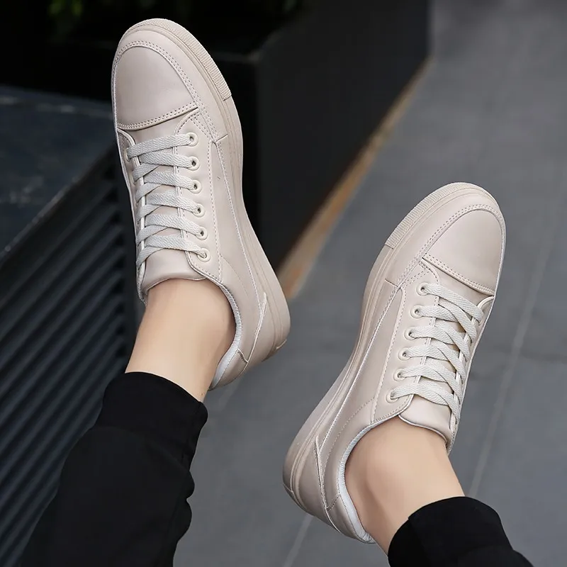 

Autumn Men Sneakers Teenager Low Top Versatile Casual Shoes 2019 New Style Simple Sports Trendy Shoes