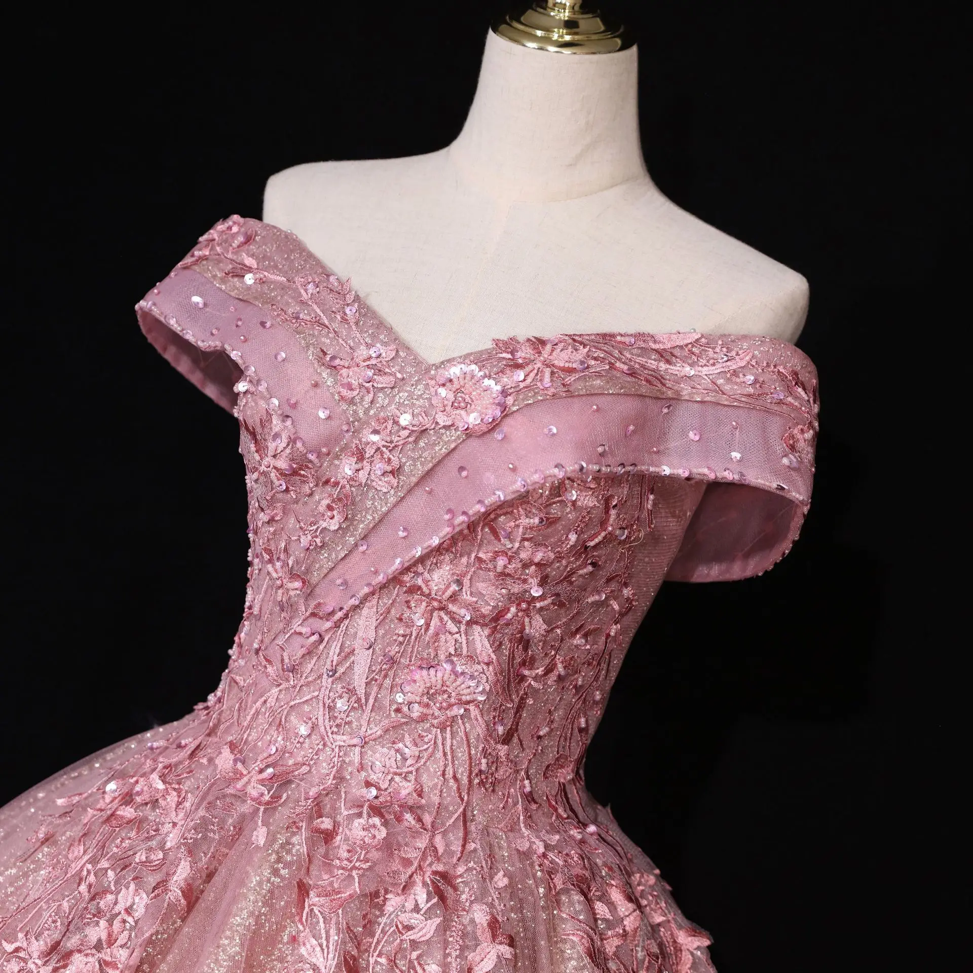 Pink Vestidos Luxury Sequin Quinceanera Dress Classic Off Shoulder Ball Gown Party Dress Robe De Bal Prom Customize