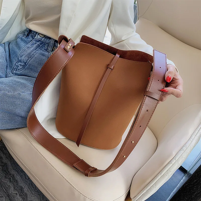 

korean style Soft Leather Ladies Bucket Shoulder Bag Luxury Solid color handbags 2019 new High Quality girls crossbody bags