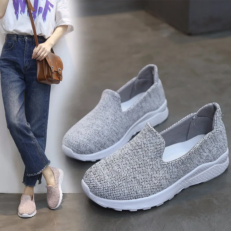 

Large Size 2018 Breathable Anti-slip Walking Shoes Soft Bottom Sports WOMEN'S Shoes Lightweight Foot Covering Shoes Flat Mesh Sh