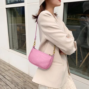 

Casual Women Shoulder Handbag PU Leather Girls Chain Purses Solid Color Elegant Female Shoulder Travel Totes Messenger Bag