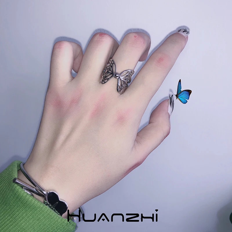 HUANZHI-New-Gothic-Punk-Silver-Colour-Hollow-Butterfly-Cool-Guy-Adjustable-Opening-Metal-Rings-for-Women