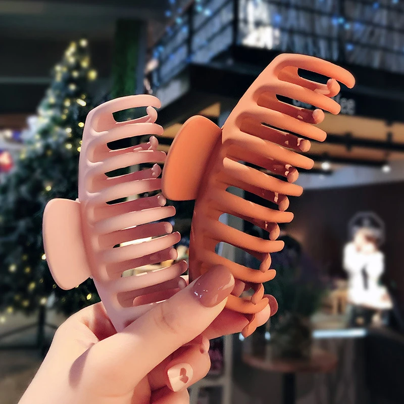 

Hot Sale Solid Color Claw Clip Large Barrette Crab Hair Claws Bath Clip Ponytail Clip For Women Girls Hair Accessories Gift