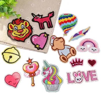 

Floral Flower Animal Heart Letter Food Cartoon Patch Iron on Badge Patches Embroidered Applique Unicorn Patch Clothes Stickers