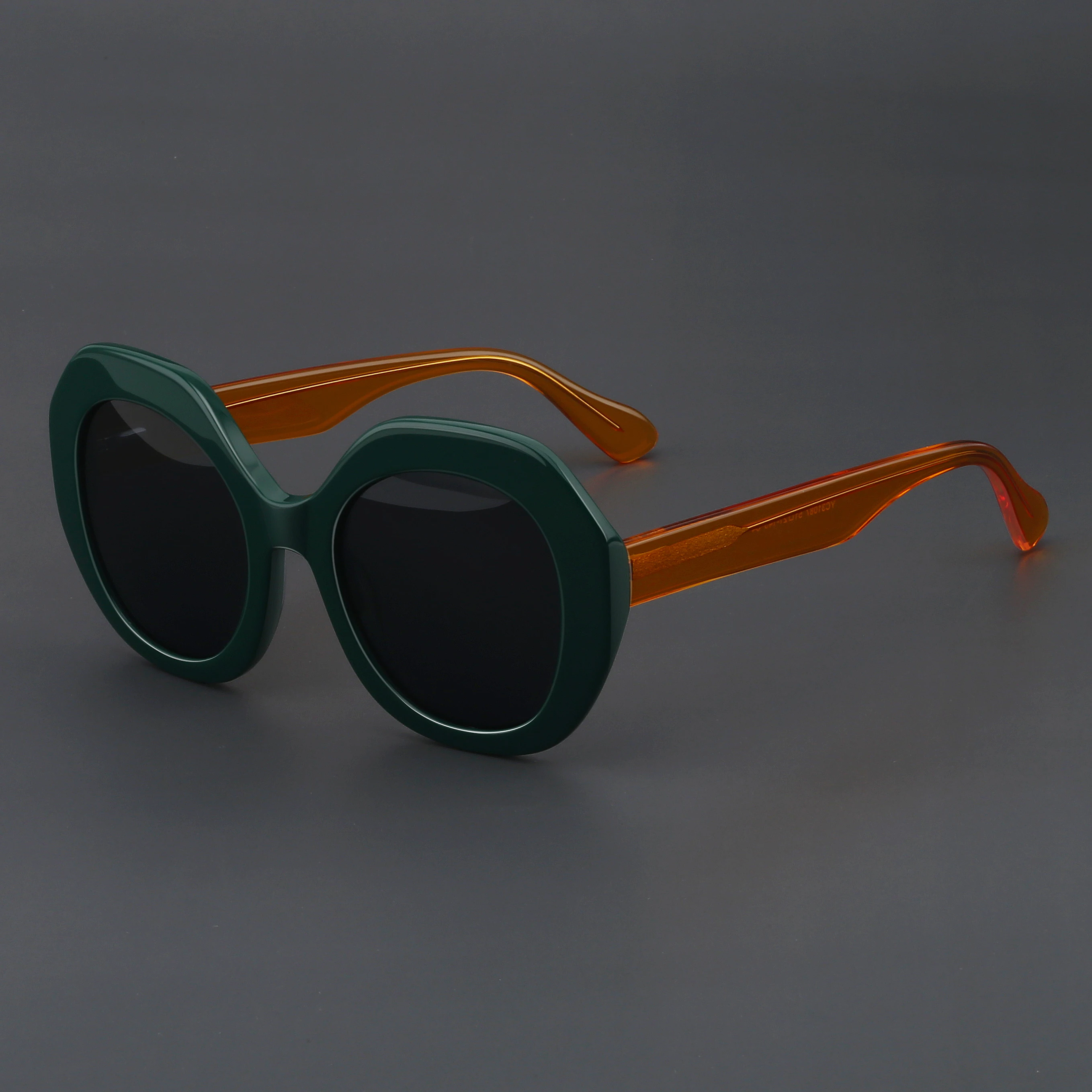 

NEW STADNING DESIGN Women Fashion Round Sunglasses Oversized Ladies Luxury Brand Trending Sunglasses UV400 Protection