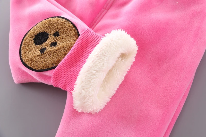 11525031158_455337368