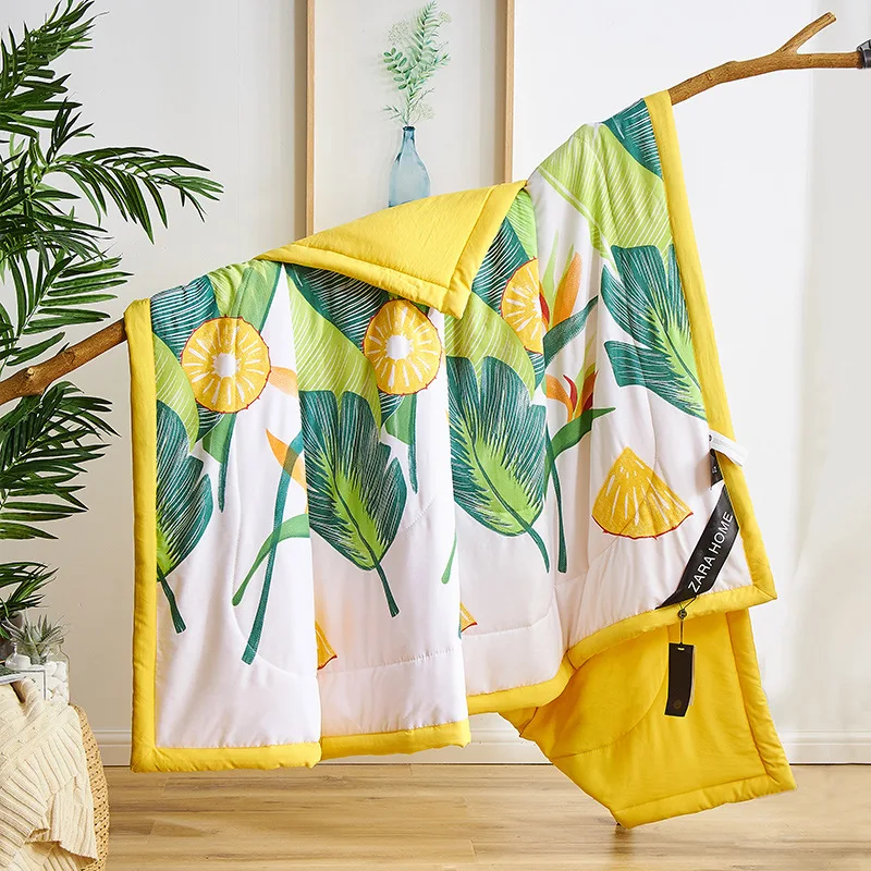 14047670932_1081366787