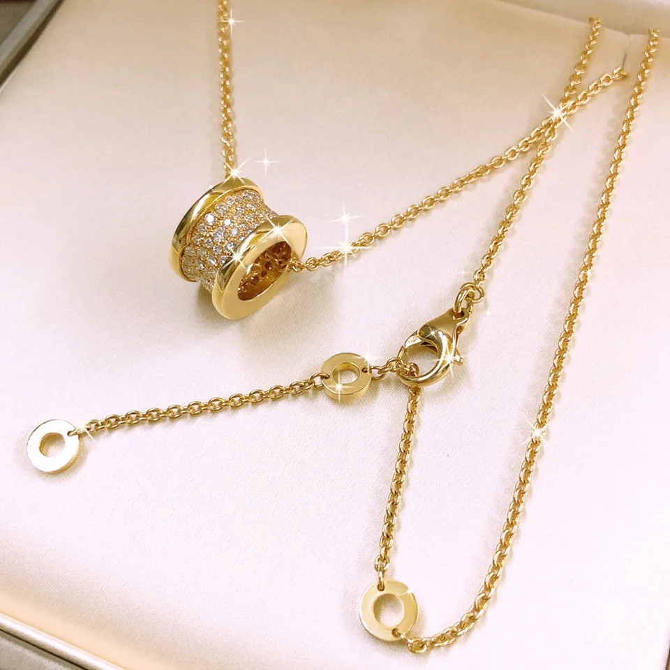 

Wholesale High Quality Titanium Elegant Necklace Zircon Pendants Pendant Fine Jewelry Chain Fashion Accessories Jewel Women Lady