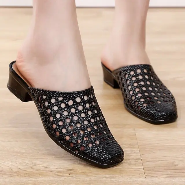 Sandalias de playa suaves para mujer, zapatos de tacón medio ahuecados, estilo coreano, antideslizantes, color negro, albaricoque, rojo, 2021 - Imagen 6