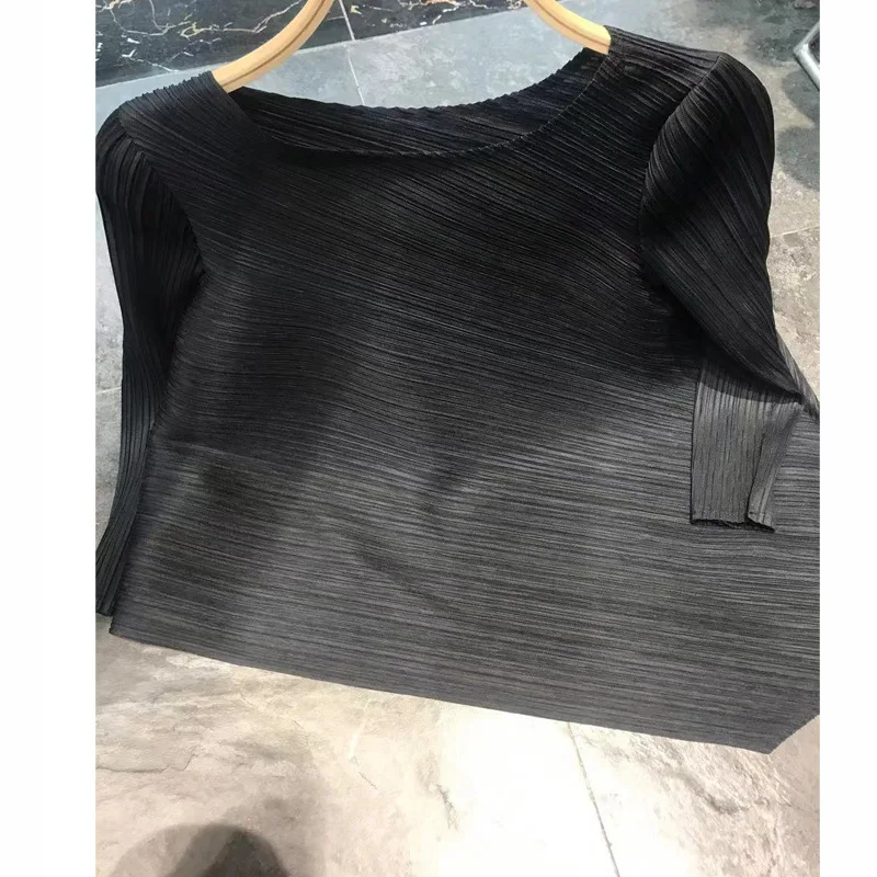 Miyake плиссированная женская рубашка Ранняя осень новая мода сплошной цвет семь точек рукав Базовая футболка