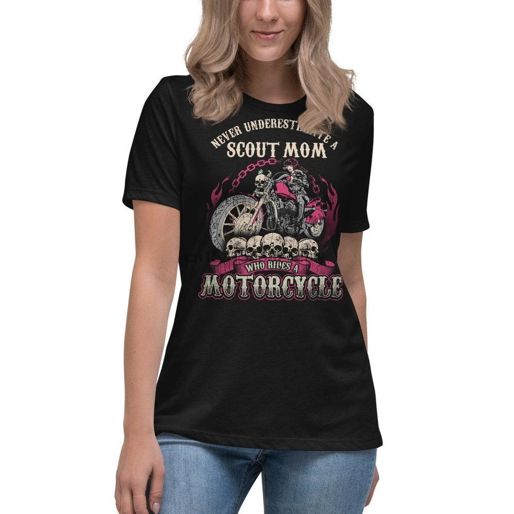 Футболка-разведчик с надписью Mom Biker Never Underestimate |
