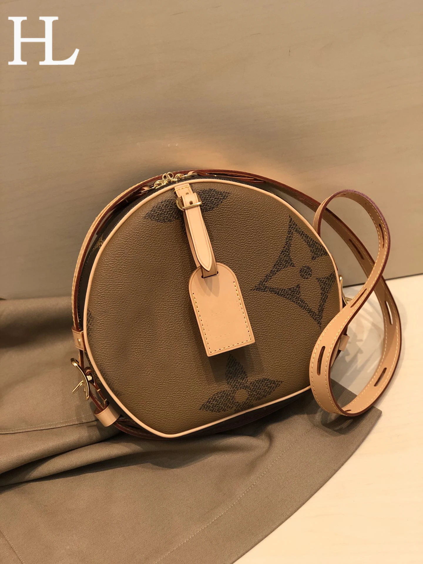 

The highest quality ladies luxury fashion shoulder bag 100% leather brand famous ladies shoulder Messenger bag women bag