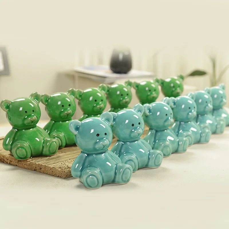 Mini Ceramic crafts  lovely bear piggy bank  ornaments  friend gift  Ice crack glaze  figure  money box  saving box  Saving pot 5