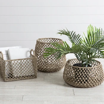 Hand-woven Aquatic weed basket for plants