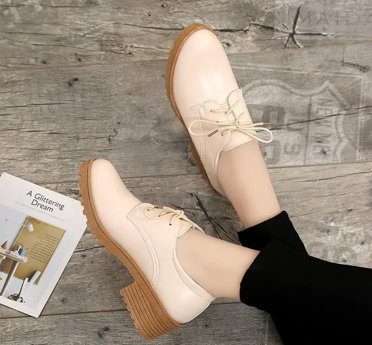 Black small shoes female new autumn wild student shoes cross straps single shoes tide