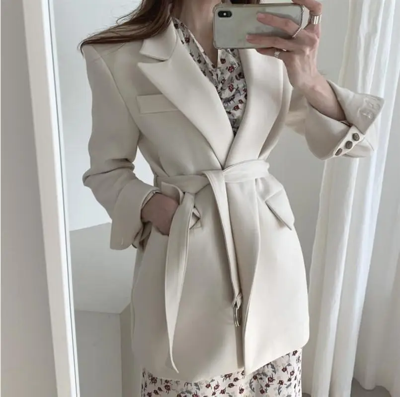 

Vintage Suits Coat Women Long Plaid Blazer Jackets with Belt Lady England Style Business Outerwear Spring Autumn CL792
