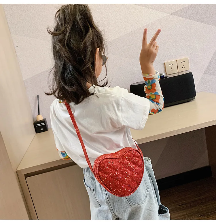 11487149975_296608013