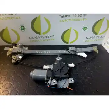 

400600T2 Rear Window Right Nissan First Saloon Car (p12) Trail