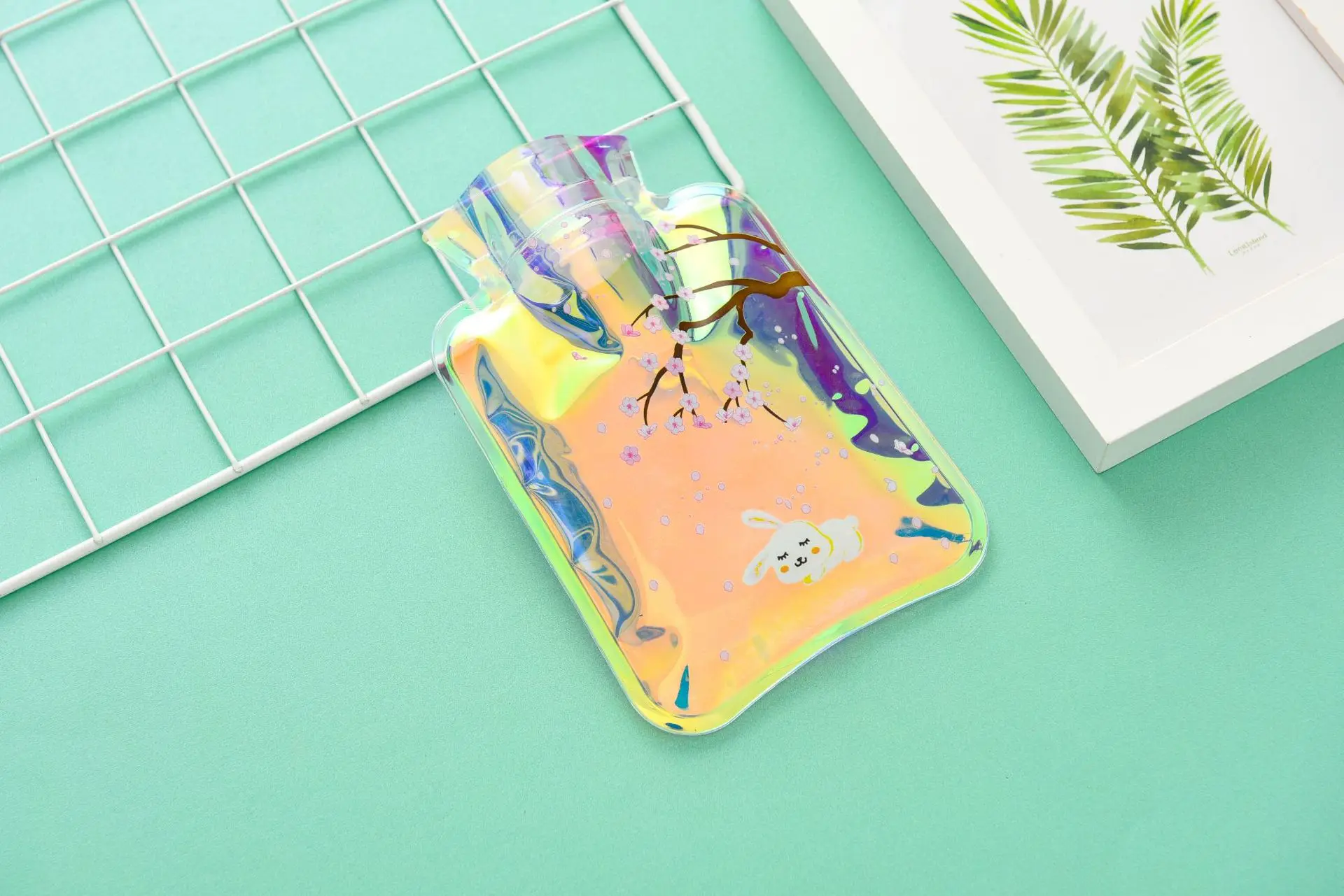 New Laser Cartoon Hot Water Bottle Water Injection Portable Explosion-proof Hand Warmer