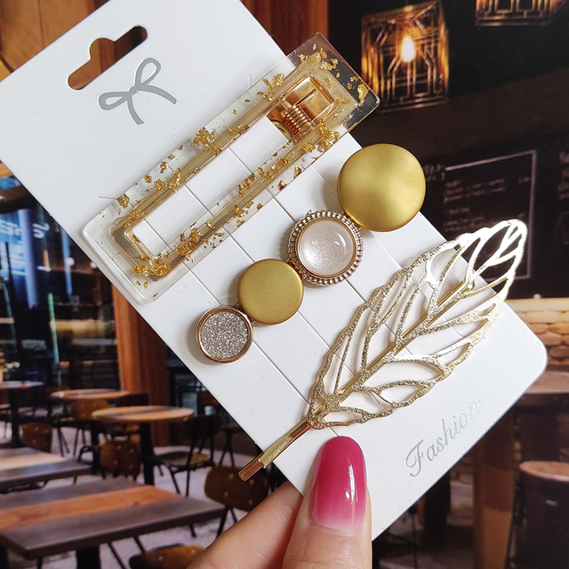 Starfish Hair Clip For Women 2022 Korean Acrylic Hairpins Geometric Crystal Hair Barrettes Girl Hair Accessories Hairgrip