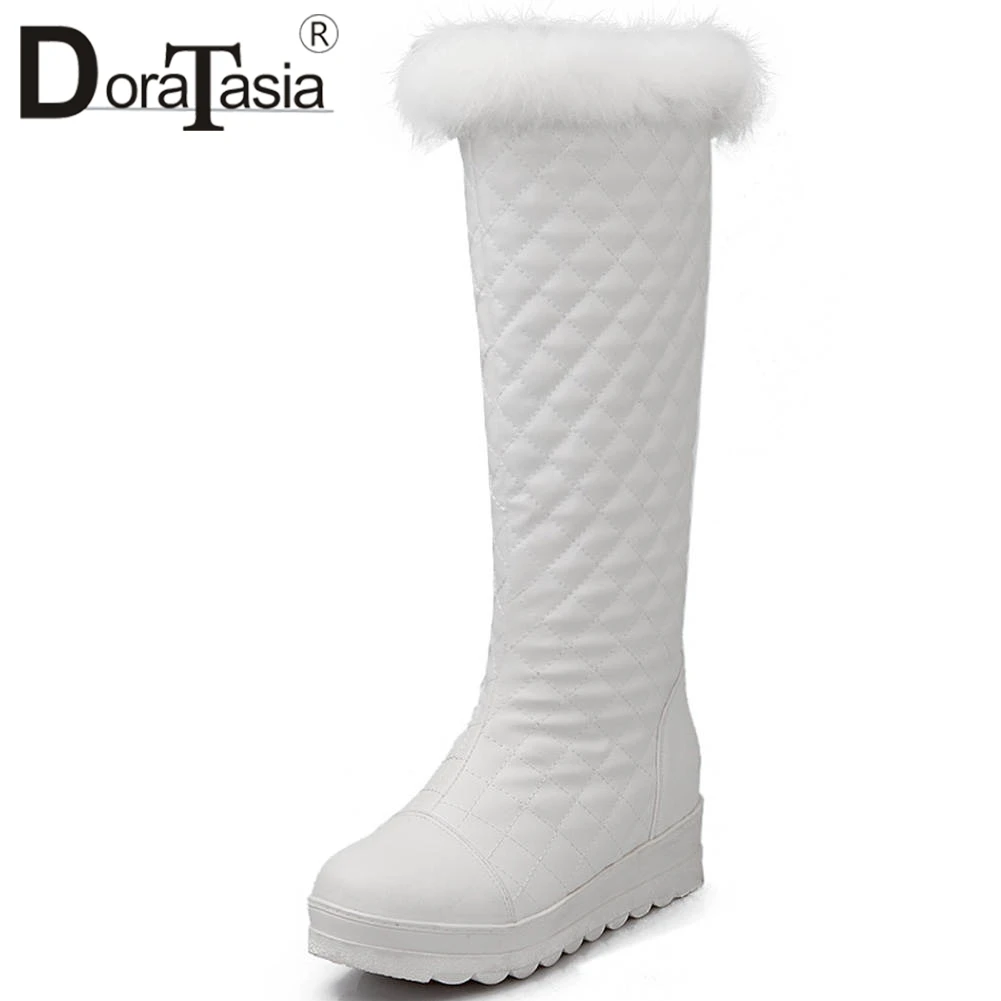

DORATASIA Big Size 34-42 New INS Hot Snow Boots Women 2020 Ladies Fur Boots Casual Height Increasing Platform Winter Shoes Women