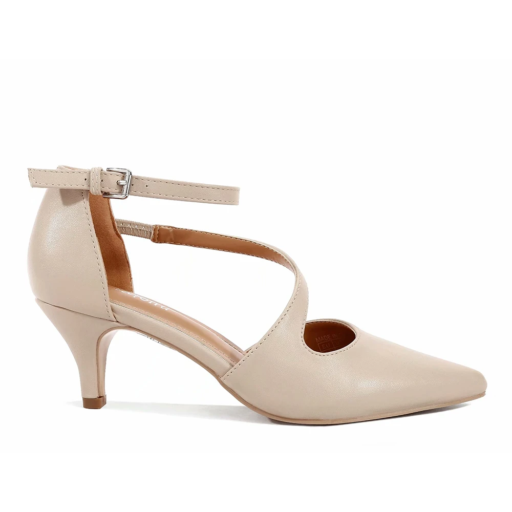 stylish kitten heels