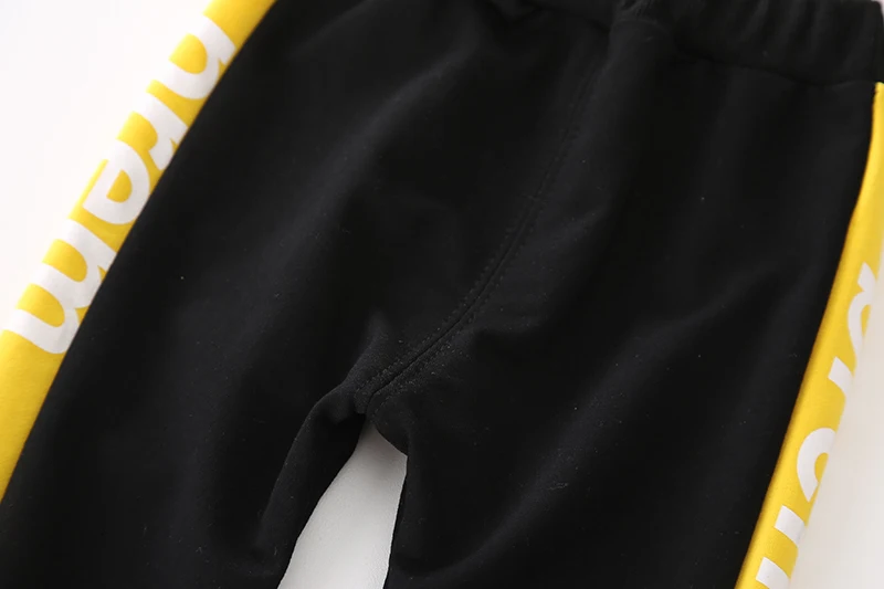 Комплект повседневной одежды для маленьких мальчиков и девочек, г. Модный хлопковый спортивный костюм с надписью для мальчиков, футболка+ шорты детская одежда